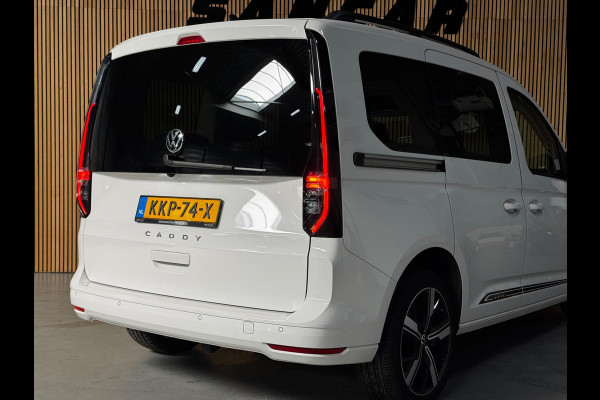 Volkswagen Caddy 1.5 TSI 5p PANO|TREKHAAK|VIRTUAL|CAMERA|FULL LED|ACC|18 INCH