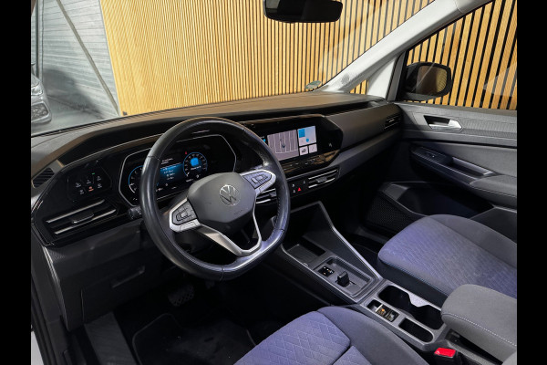Volkswagen Caddy 1.5 TSI 5p PANO|TREKHAAK|VIRTUAL|CAMERA|FULL LED|ACC|18 INCH