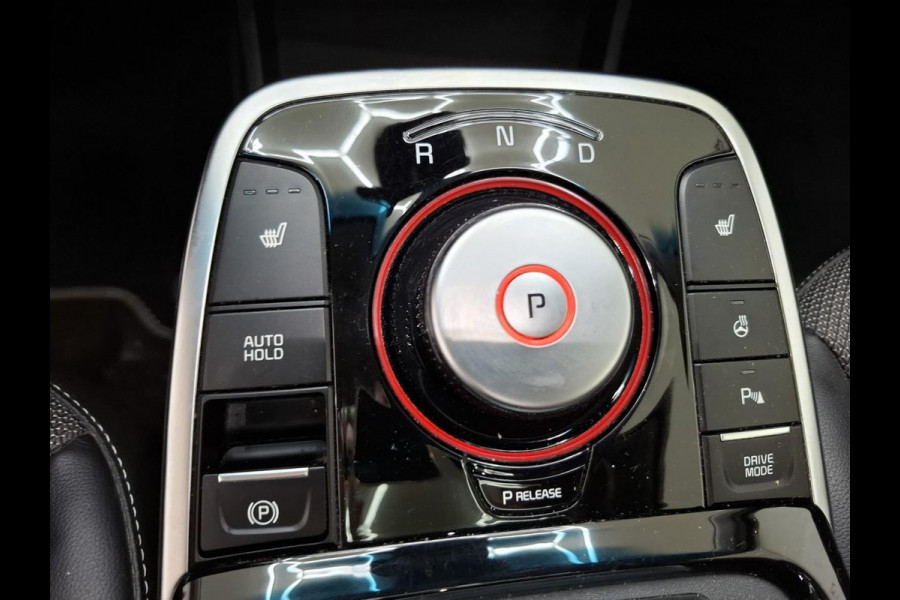 Kia e-Niro DynamicPlusLine 64 kWh | 46.500 KM | SOH 100% | Navigatie | Schuif - Kantel Dak | WORDT VERWACHT!