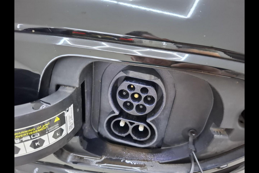 Kia e-Niro DynamicPlusLine 64 kWh | 46.500 KM | SOH 100% | Navigatie | Schuif - Kantel Dak | WORDT VERWACHT!