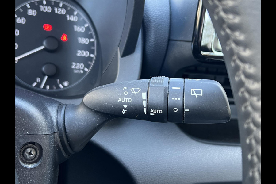 Toyota Yaris 1.0 VVT-i 72pk Active | Apple CarPlay/Android auto, Airco, Parkeercamera, Adaptive cruise control