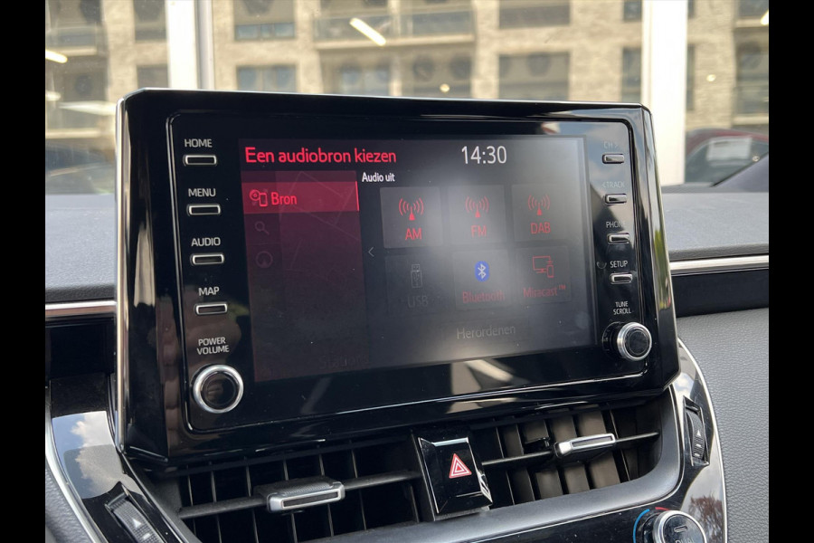 Toyota Corolla Touring Sports 1.8 Hybrid GR Sport | Trekhaak, Navigatie, LED, Stoelverwarming, Parkeersensoren, CarPlay