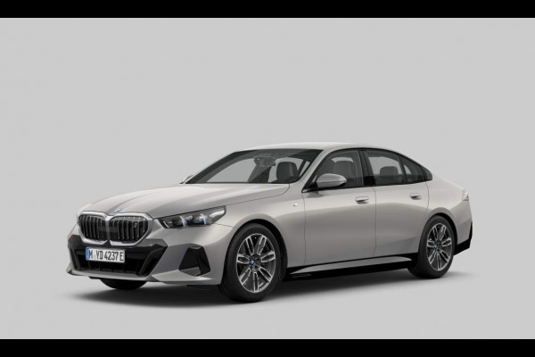 BMW i5 eDrive40 M Sport | Orig. NL | Driving Assistant Plus | Lederen Bekleding | Ambient verlichting |
