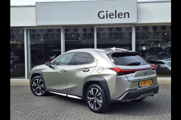 Lexus UX 250h AWD Luxury Line | 4X4, Leer, Stoelverwarming, Navigatie, Parkeersensoren, 18 inch, Privacy glass