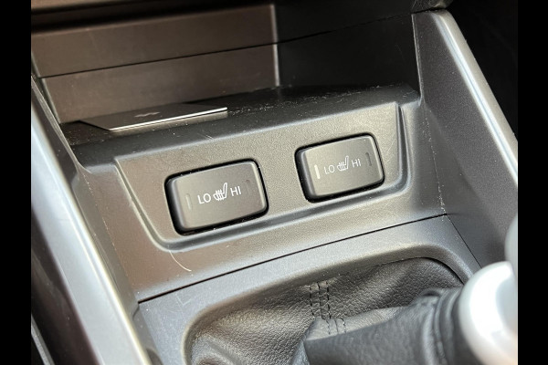 Suzuki Vitara 1.4 Boosterjet Smart Hybrid Select Two-Tone | Dodehoekherkenning, CarPlay, Camera, Stoelverwarming, 1500KG Trekgewicht