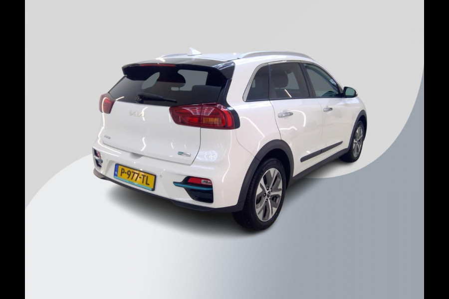 Kia e-Niro DynamicPlusLine 64 kWh | 14500 KM | SOH 100% | Navigatie | Schuif - Kantel Dak | WORDT VERWACHT!