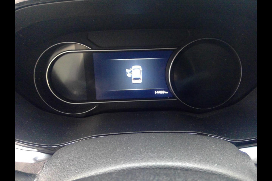 Kia e-Niro DynamicPlusLine 64 kWh | 14500 KM | SOH 100% | Navigatie | Schuif - Kantel Dak | WORDT VERWACHT!