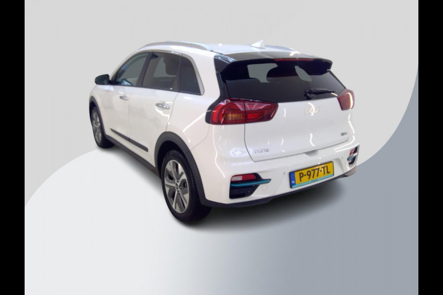 Kia e-Niro DynamicPlusLine 64 kWh | 14500 KM | SOH 100% | Navigatie | Schuif - Kantel Dak | WORDT VERWACHT!