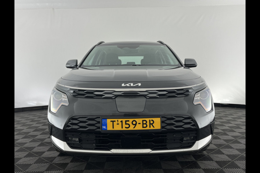 Kia Niro EV DynamicLine 64.8 kWh [3-Fase-11kW] {SoH-96%} (INCL.BTW) Aut. *LEATHER-FABRIC | ADAPTIVE-CRUISE | DIGI-COCKPIT | KEYLESS | CAMERA | DAB | COMFORTSEATS | SHIFTPADDLES | ECC | PDC | 17''ALU*