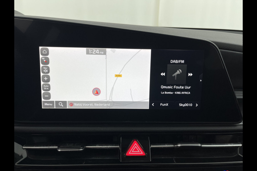 Kia Niro EV DynamicLine 64.8 kWh [3-Fase-11kW] {SoH-96%} (INCL.BTW) Aut. *LEATHER-FABRIC | ADAPTIVE-CRUISE | DIGI-COCKPIT | KEYLESS | CAMERA | DAB | COMFORTSEATS | SHIFTPADDLES | ECC | PDC | 17''ALU*
