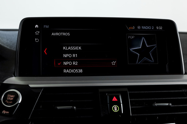 BMW X3 xDrive20i 184 PK High Executive Org. NL | M-Sport | Afn. Trekhaak | Cruise | Stoelverw. | PDC | Camera | NAV | ECC | Elek. Klep | LM 20" |