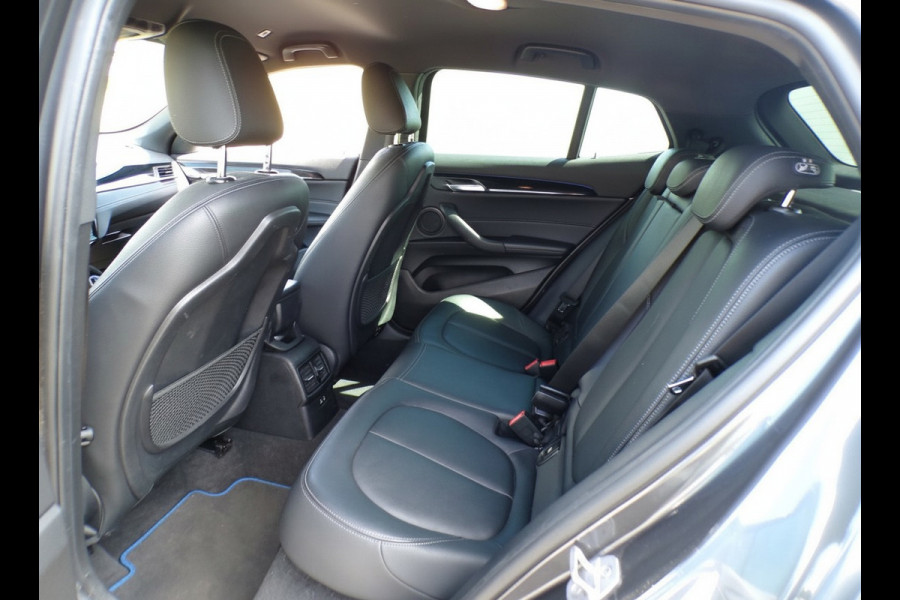 BMW X2 SDrive20i High Executive|AUT|LED|CAM|Leder|NAV|HUD|BT