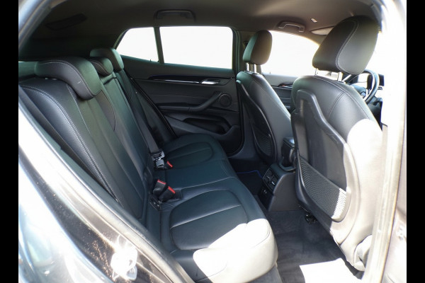 BMW X2 SDrive20i High Executive|AUT|LED|CAM|Leder|NAV|HUD|BT