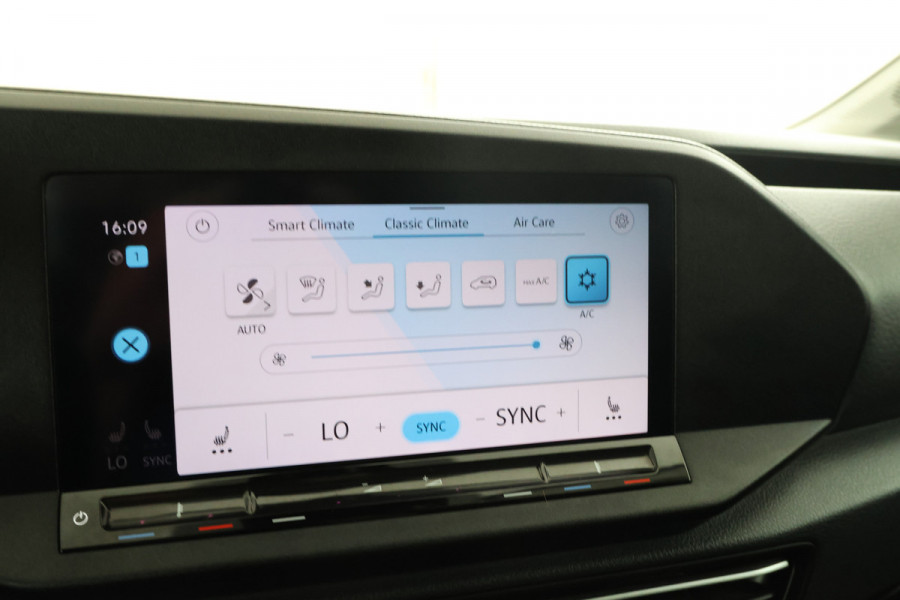 Volkswagen Caddy Maxi 1.5 TSI 7p DSG Automaat, 7 Persoons, Apple carplay, Climate,