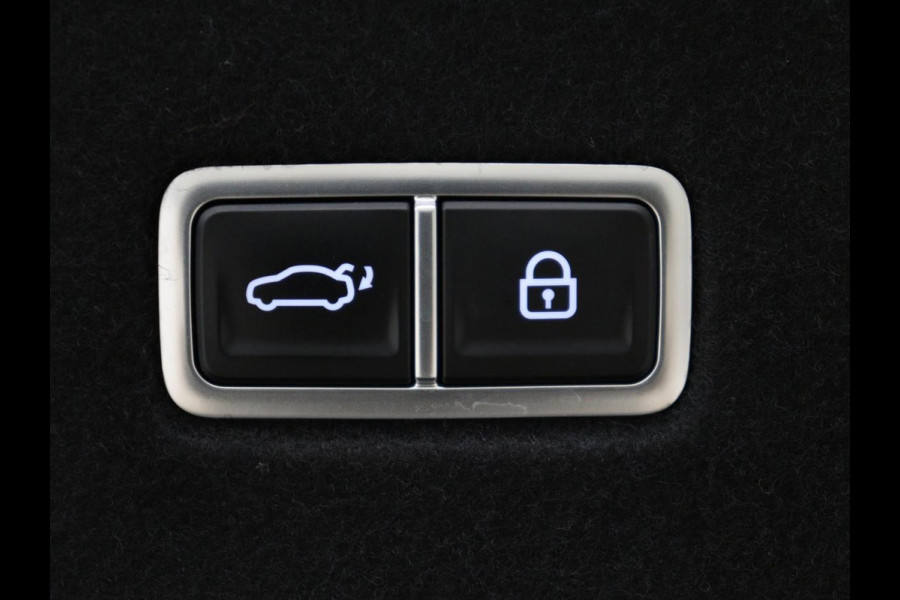 Hyundai IONIQ 6 Connect 77.4 kWh | SOH 94,7% | Warmtepomp | Head-Up | Stoelverwarming | Camera | Carplay | Standkachel | Adaptive cruise | Keyless | Navigatie | Achterbankverwarming | Full LED
