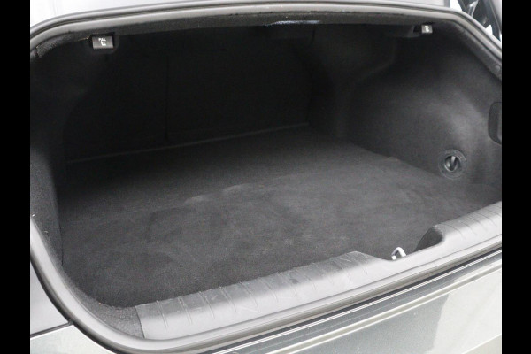 Hyundai IONIQ 6 Connect 77.4 kWh | SOH 94,7% | Warmtepomp | Head-Up | Stoelverwarming | Camera | Carplay | Standkachel | Adaptive cruise | Keyless | Navigatie | Achterbankverwarming | Full LED