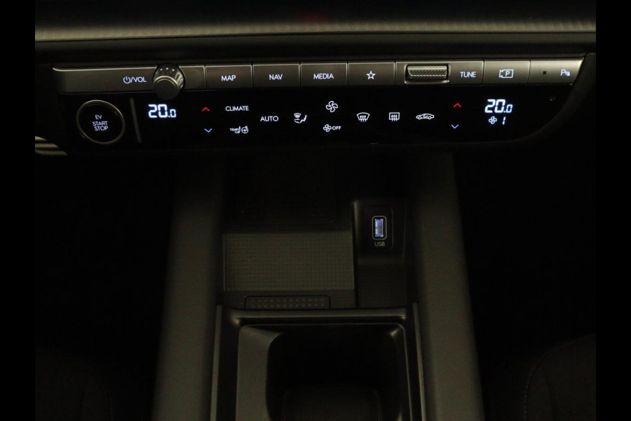Hyundai IONIQ 6 Connect 77.4 kWh | SOH 94,7% | Warmtepomp | Head-Up | Stoelverwarming | Camera | Carplay | Standkachel | Adaptive cruise | Keyless | Navigatie | Achterbankverwarming | Full LED