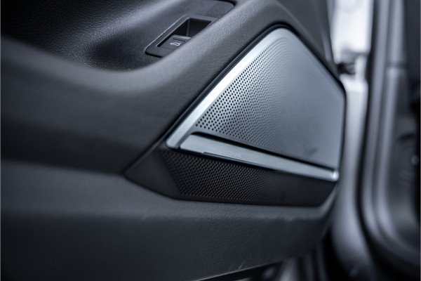 Audi RS7 Sportback 4.0 TFSI quattro - RS Dynamic + | Panorama | B&O Adv. | Carbon | Alcantara