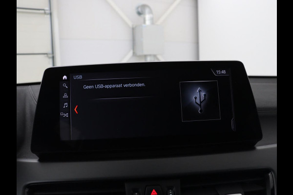 BMW X2 xDrive25e Goldplay Edition | SOH 82,1% | M Sport | Leder | Head-Up | Sportstoelen | 19'' velgen | Sfeerverlichting | Camera | Stoelverwarming | Navigatie | Full LED | Keyless | DAB | Park Assist | Memory | PHEV | Plug In