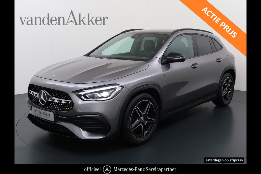 Mercedes-Benz GLA 180 180 AMG // Camera // Elek. Achterklep // Sfeerverlichting // Night pakket // 19" AMG Velgen // LED
