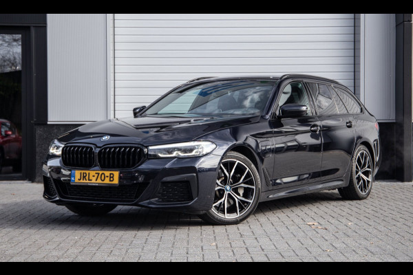 BMW 5 Serie Touring 530e M Sport / Apple Carplay / LED / PHEV / Trekhaak / Stoel Verwarming