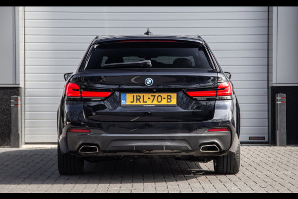 BMW 5 Serie Touring 530e M Sport / Apple Carplay / LED / PHEV / Trekhaak / Stoel Verwarming