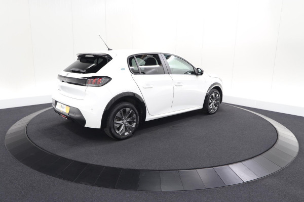 Peugeot e-208 EV Active Pack 50 kWh | SOH 91,3% | 11 KW LADER | IJSKOUDE Climate Control | Parkeersensoren | Apple Carplay