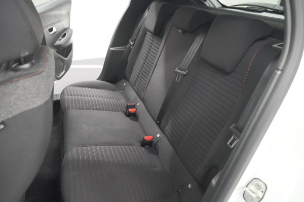 Peugeot e-208 EV Active Pack 50 kWh | SOH 91,3% | 11 KW LADER | IJSKOUDE Climate Control | Parkeersensoren | Apple Carplay