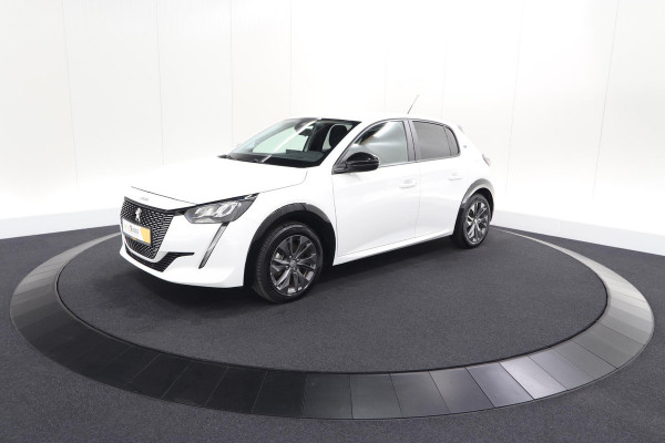 Peugeot e-208 EV Active Pack 50 kWh | SOH 91,3% | 11 KW LADER | IJSKOUDE Climate Control | Parkeersensoren | Apple Carplay