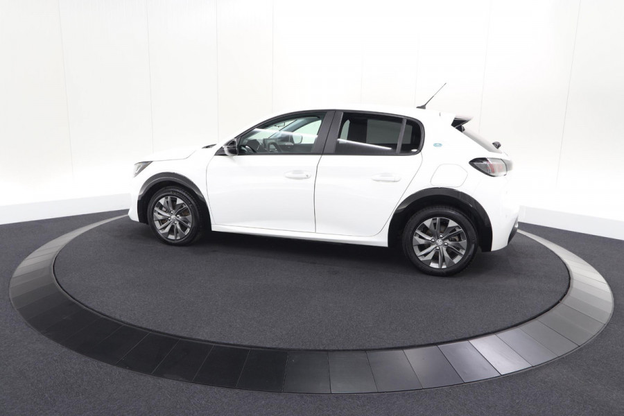 Peugeot e-208 EV Active Pack 50 kWh | SOH 91,3% | 11 KW LADER | IJSKOUDE Climate Control | Parkeersensoren | Apple Carplay