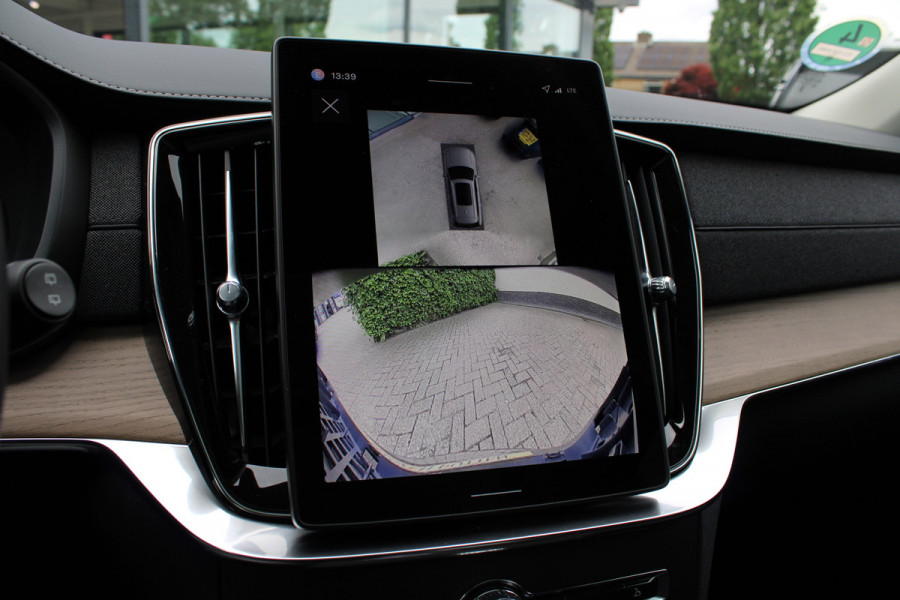 Volvo XC90 2.0 T8 Plug-in hybrid AWD Plus Bright | Luchtvering | Trekhaak | Panoramadak | 360 Camera