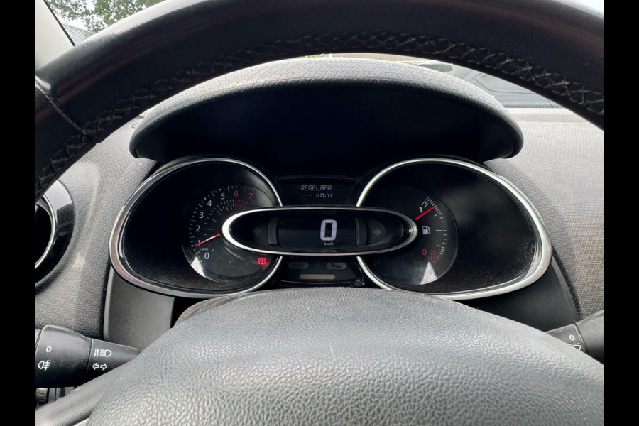 Renault Clio 0.9 TCe Zen 90pk Trekhaak | Airco | Cruise control | Navigatie | Parkeersensoren Achter