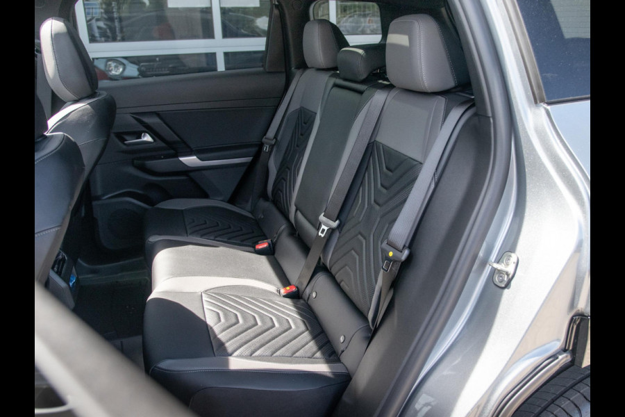 Jeep Compass First Edition 74 kWh | Adapt. Cruise | Camera | Carplay | 20" | Elektr. A-Klep | Navi | Winter Pack | Schuif/Kanteldak | Premium Pack | Conv. Pack | Warmtepomp