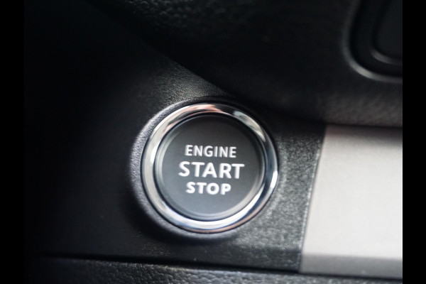 Opel Vivaro Electric L3 75 kWh | STX Sport | Lederen bekleding | Spoilerpakket | 18 inch Lichtmetalen velgen | Comfort stoelen | Mooiste bus van NL (!)