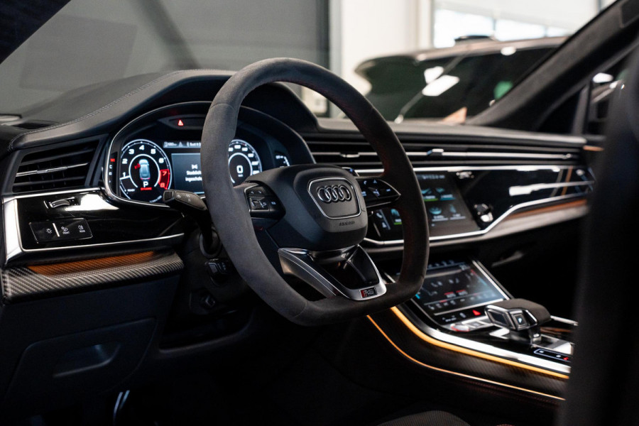 Audi RS Q8 4.0 TFSI Quattro *Bang & Olufsen / Standkachel / Stoelventilatie / Soft-Close / RS-Sportuitlaatsysteem / HUD / Surround-View*