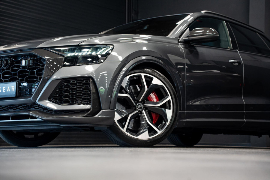 Audi RS Q8 4.0 TFSI Quattro *Bang & Olufsen / Standkachel / Stoelventilatie / Soft-Close / RS-Sportuitlaatsysteem / HUD / Surround-View*