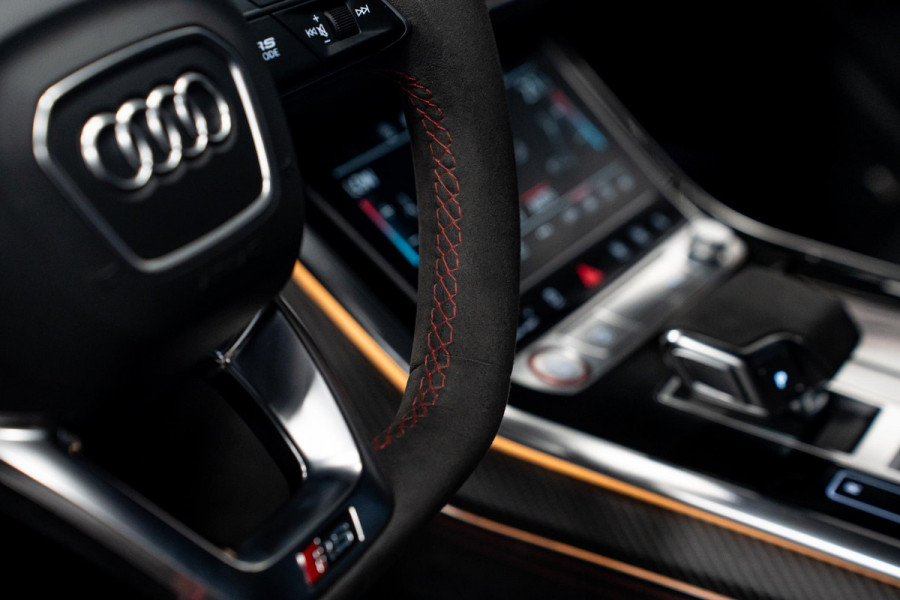 Audi RS Q8 4.0 TFSI Quattro *Bang & Olufsen / Standkachel / Stoelventilatie / Soft-Close / RS-Sportuitlaatsysteem / HUD / Surround-View*