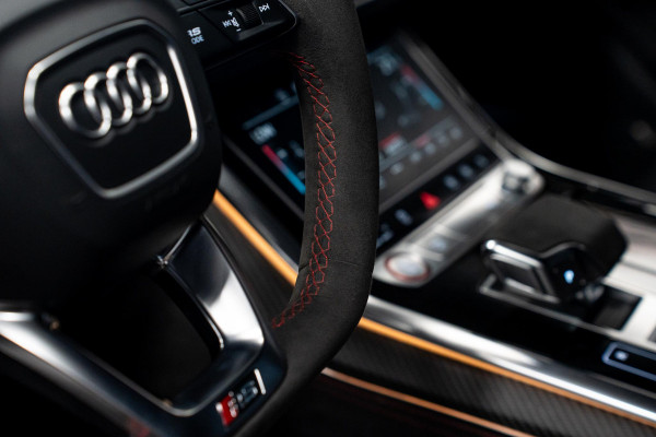 Audi RS Q8 4.0 TFSI Quattro *Bang & Olufsen / Standkachel / Stoelventilatie / Soft-Close / RS-Sportuitlaatsysteem / HUD / Surround-View*