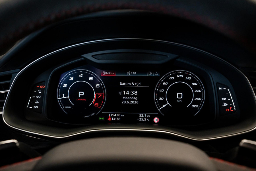 Audi RS Q8 4.0 TFSI Quattro *Bang & Olufsen / Standkachel / Stoelventilatie / Soft-Close / RS-Sportuitlaatsysteem / HUD / Surround-View*