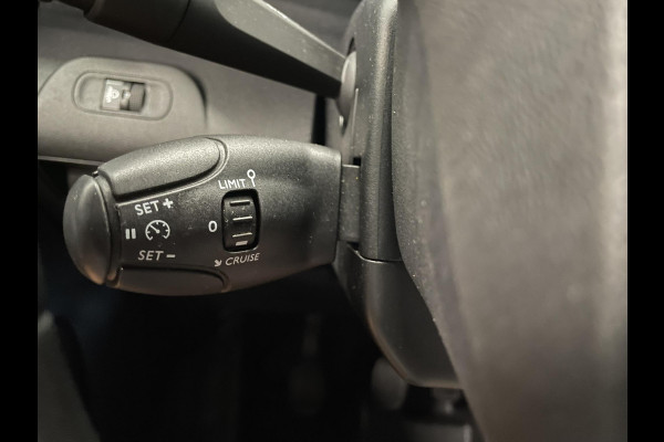 Peugeot Partner 1.2 PureTech Premium Airco Navi Cruise Control Parkeersensoren achter Nederlandse auto met historie