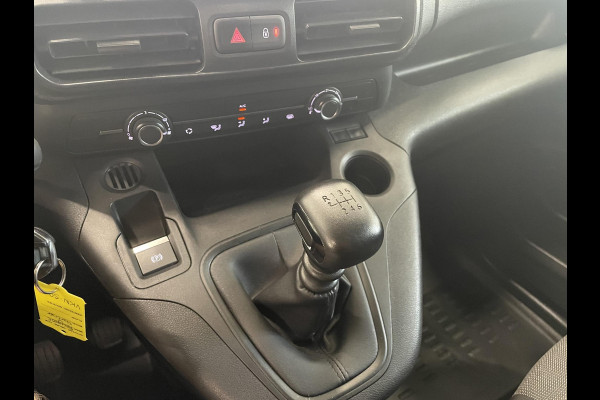 Peugeot Partner 1.2 PureTech Premium Airco Navi Cruise Control Parkeersensoren achter Nederlandse auto met historie