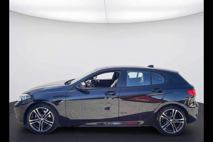 BMW 1-serie 118i AUT. 136PK M-PAKKET SPORT LEDER/CAMERA/NAVI/PANORAMADAK