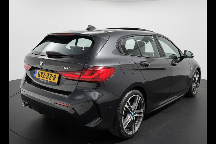 BMW 1-serie 118i AUT. 136PK M-PAKKET SPORT LEDER/CAMERA/NAVI/PANORAMADAK