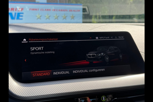 BMW 1-serie 118i AUT. 136PK M-PAKKET SPORT LEDER/CAMERA/NAVI/PANORAMADAK