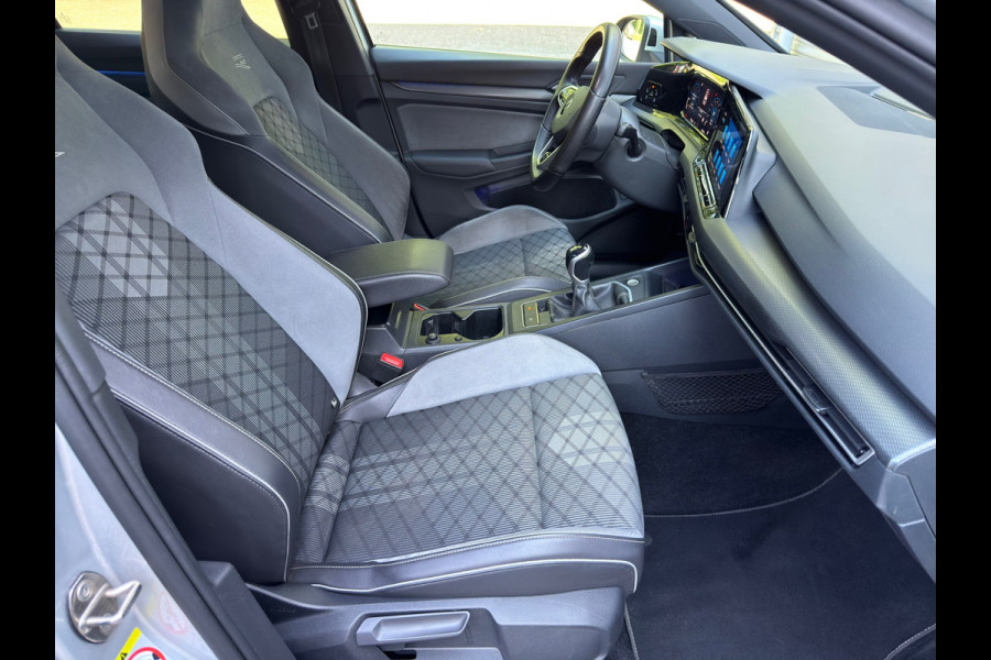 Volkswagen Golf 1.5 TSI R-Line Business l Pano l ACC l Climate l Xenon LED l VDOH l