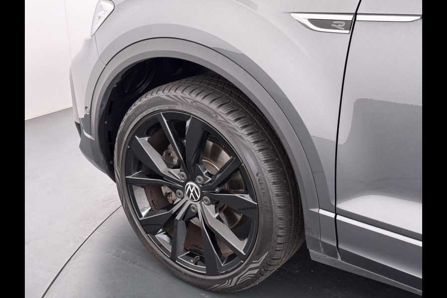 Volkswagen T-Roc 1.5TSI Automaat R-Line Panoramadak Stoelverwarming Adap.Cruise Virtal Cockpit Camera Elek.Achterklep Navi Apple Carplay Android  Keyless Pdc Privacy Glas Lmv Led DAB+ Licht-Regensensor