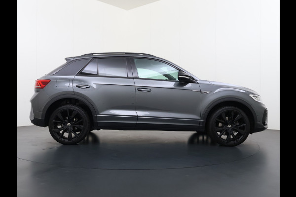 Volkswagen T-Roc 1.5TSI Automaat R-Line Panoramadak Stoelverwarming Adap.Cruise Virtal Cockpit Camera Elek.Achterklep Navi Apple Carplay Android  Keyless Pdc Privacy Glas Lmv Led DAB+ Licht-Regensensor