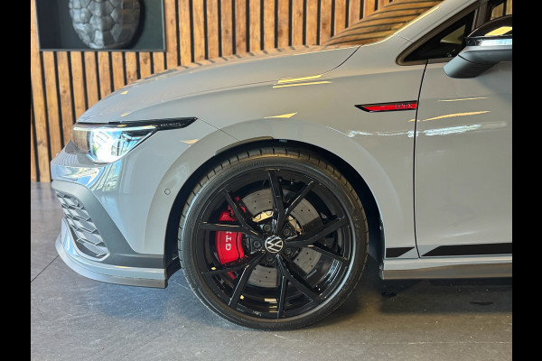 Volkswagen Golf 2.0 TSI GTI Clubsport / Pano / H/K / HUD / Camera / Stuurverwarming / IQ lights / Stoelverwarming / Keyless