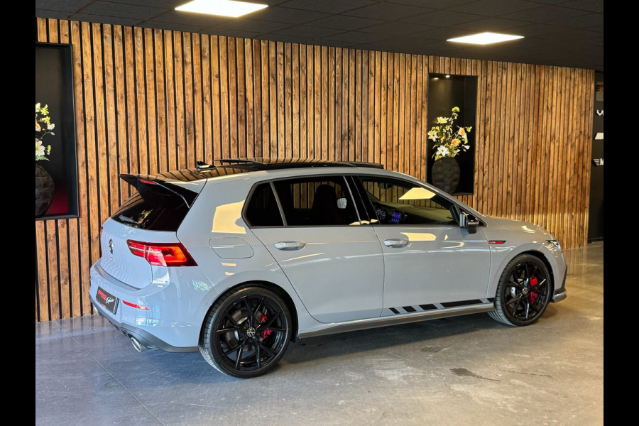 Volkswagen Golf 2.0 TSI GTI Clubsport / Pano / H/K / HUD / Camera / Stuurverwarming / IQ lights / Stoelverwarming / Keyless
