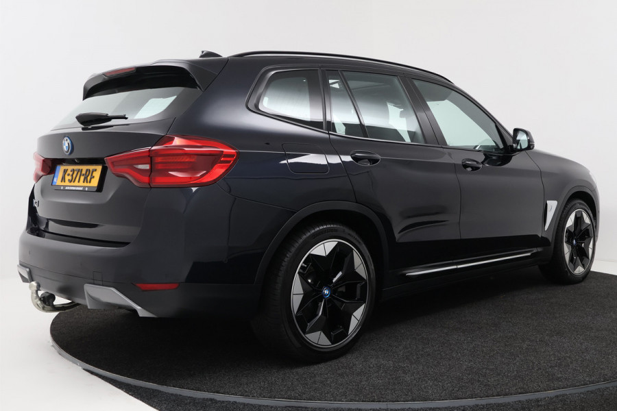 BMW iX3 High Executive 80 kWh (PANO, 360 CAMERA, H/K AUDIO, SFEERVERLICHTING, ADAPTIVE CRUISE, TREKHAAK WEGKLAPBAAR, AUTOPILOT)